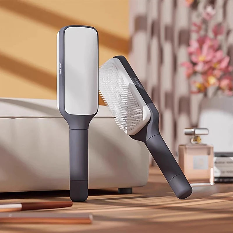 BrushMaster™ - Self Cleaning HairBrush